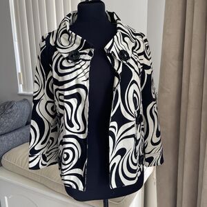 Carole little Jacket Black Ivory Zebra Vibe  3/4 sleeves Big buttons Sz M